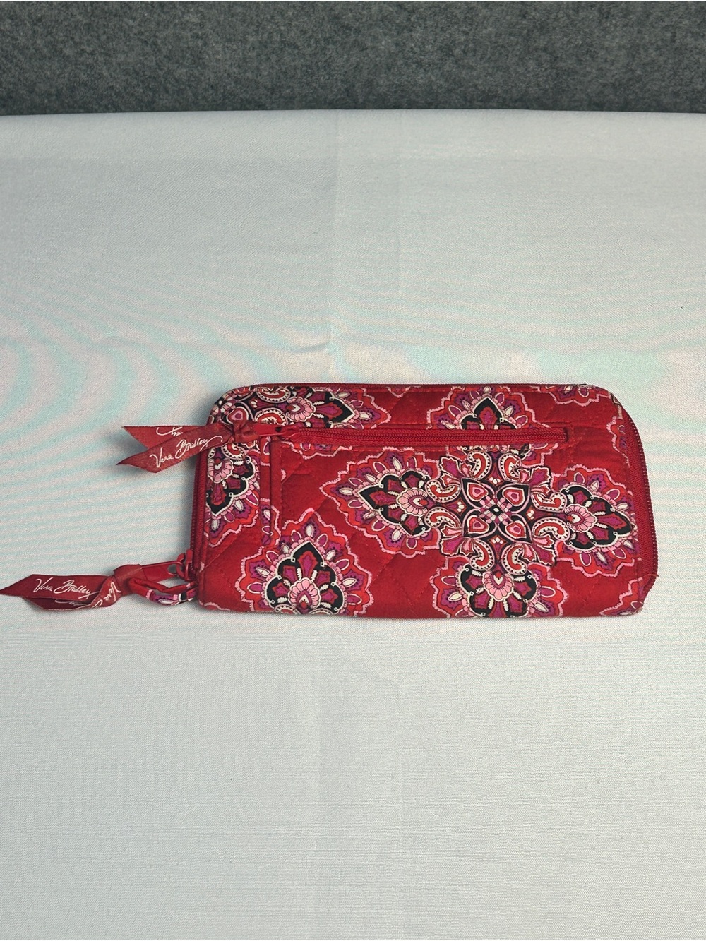 Vera Bradley Red Paisley Quilted Zip-Around Wristlet/Wallet Retired Card Slots